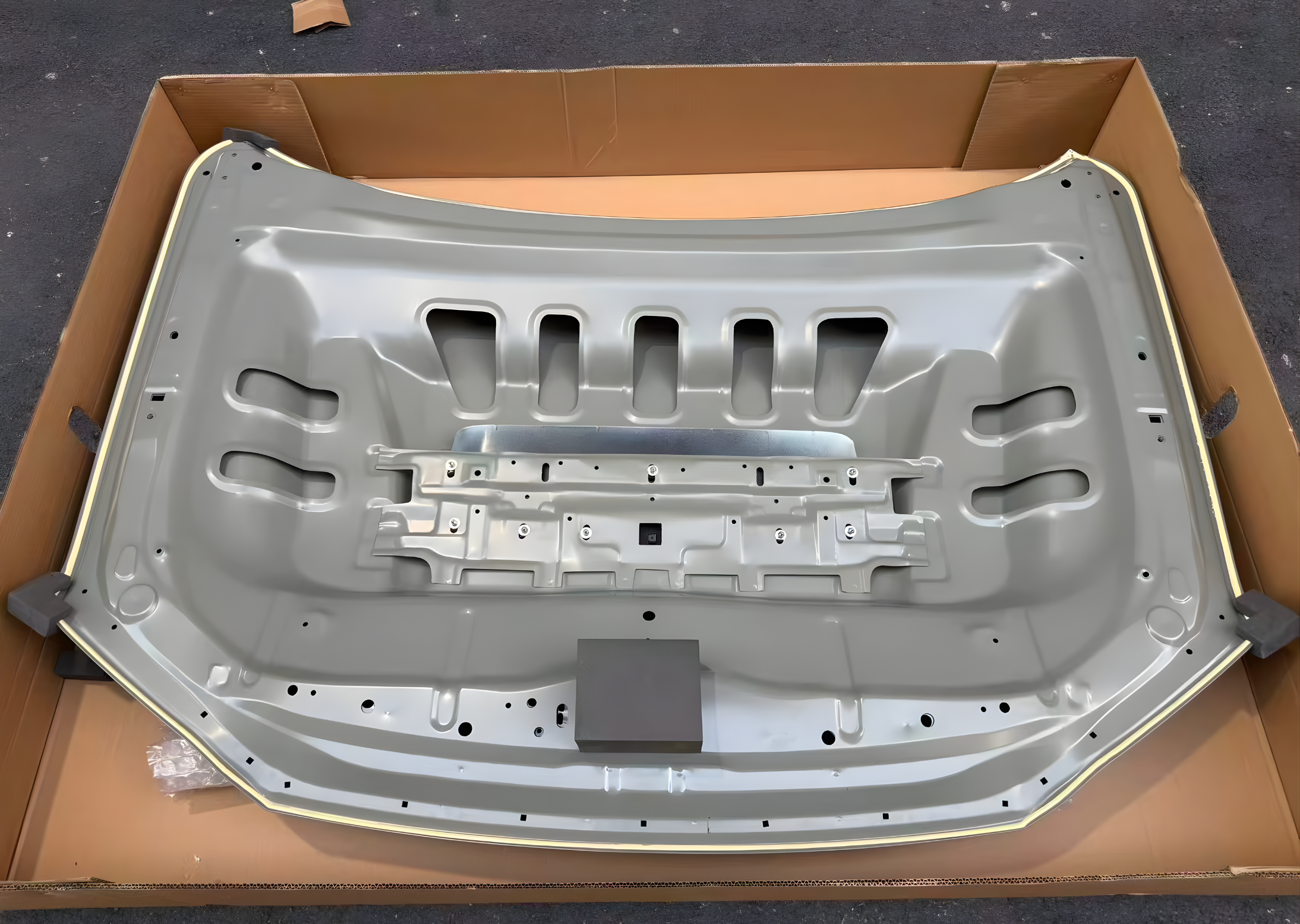 Landcruiser 79 Series DPF Bonnets to suit 200 series 2016+ (Pre-Order)