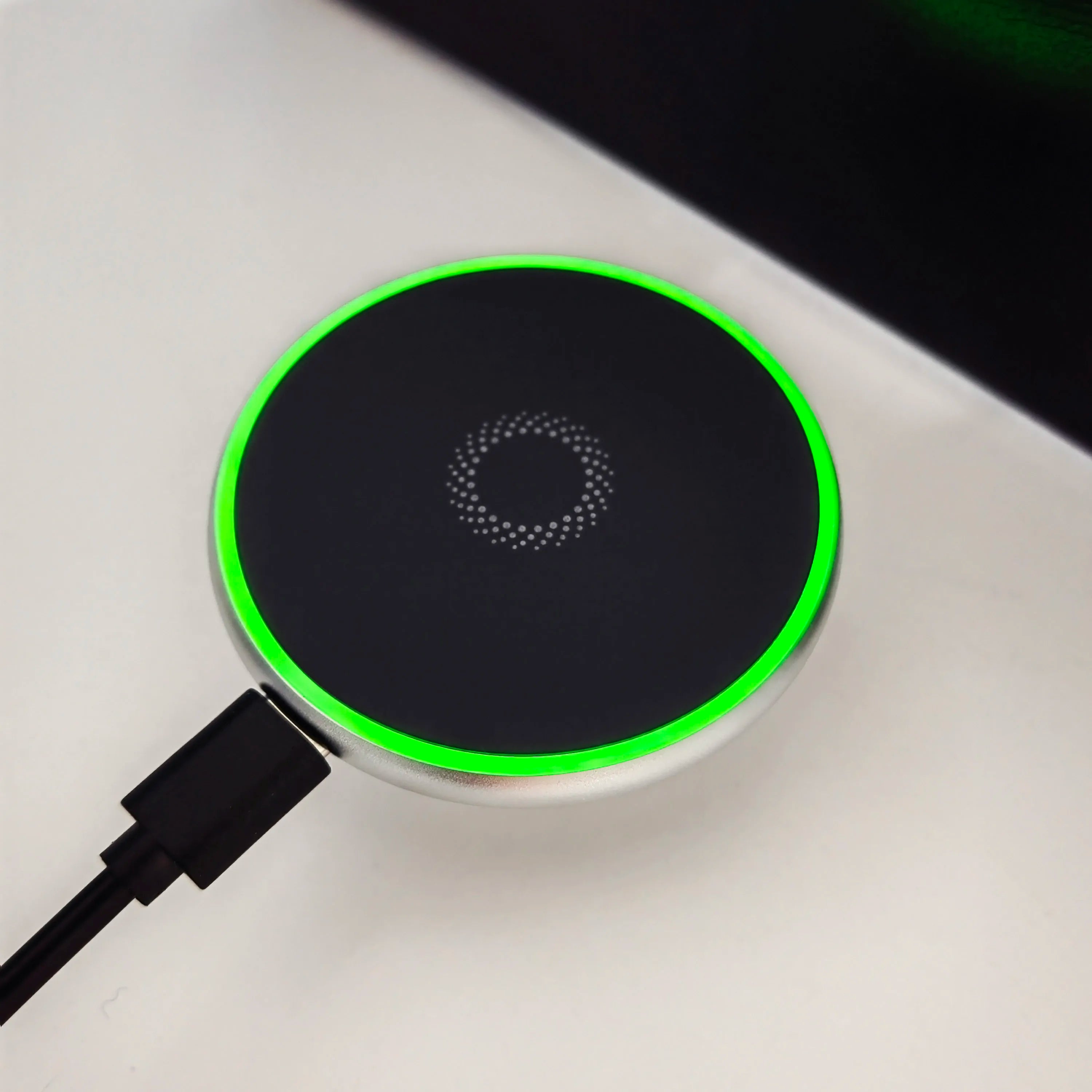 Ford Ranger T9 & Everest 2023-2024 MagSafe Wireless Charging Mount – Magnetic Car Phone Holder