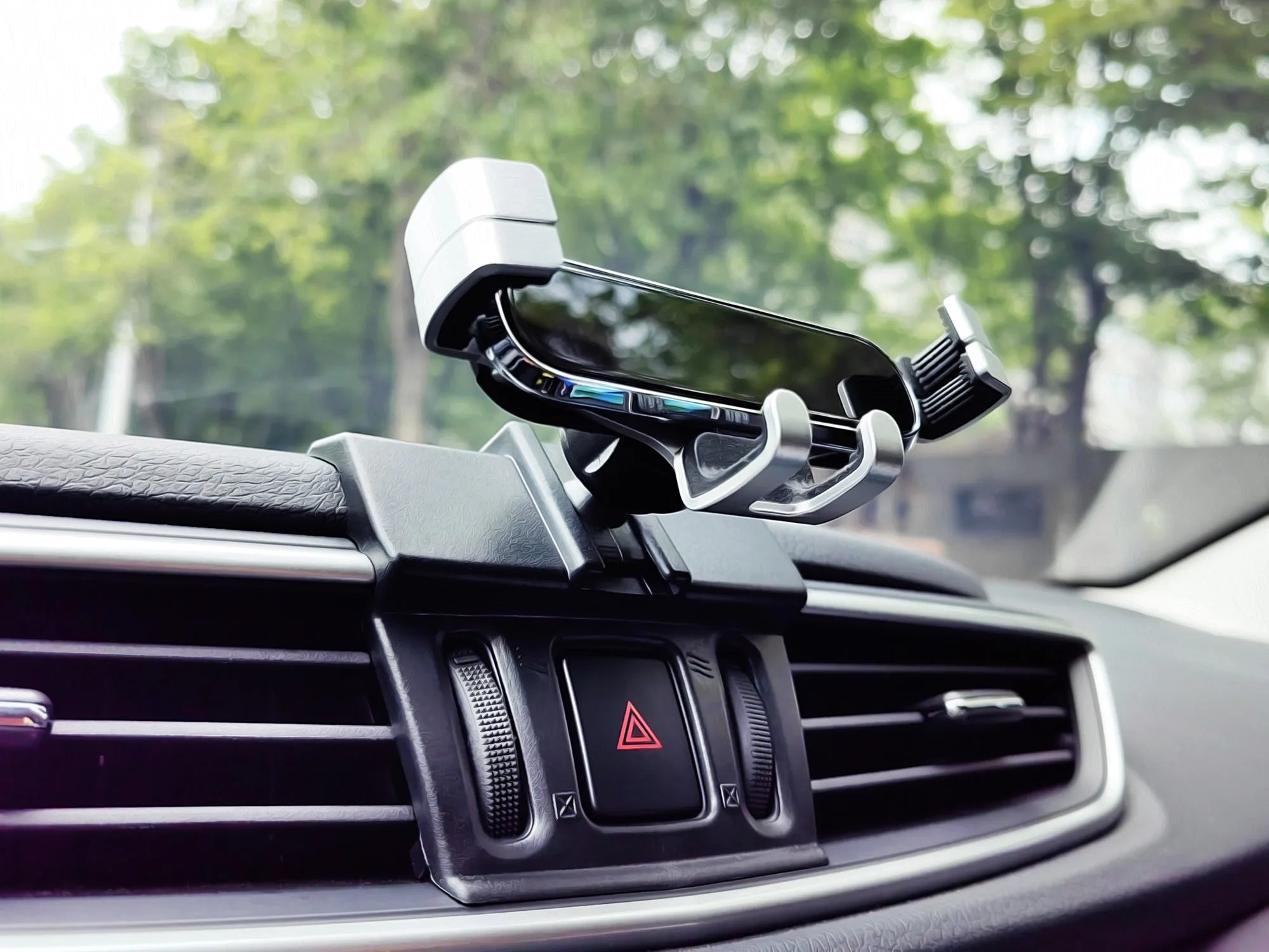 Ford Ranger T9 & Everest 2023-2024 MagSafe Wireless Charging Mount – Magnetic Car Phone Holder