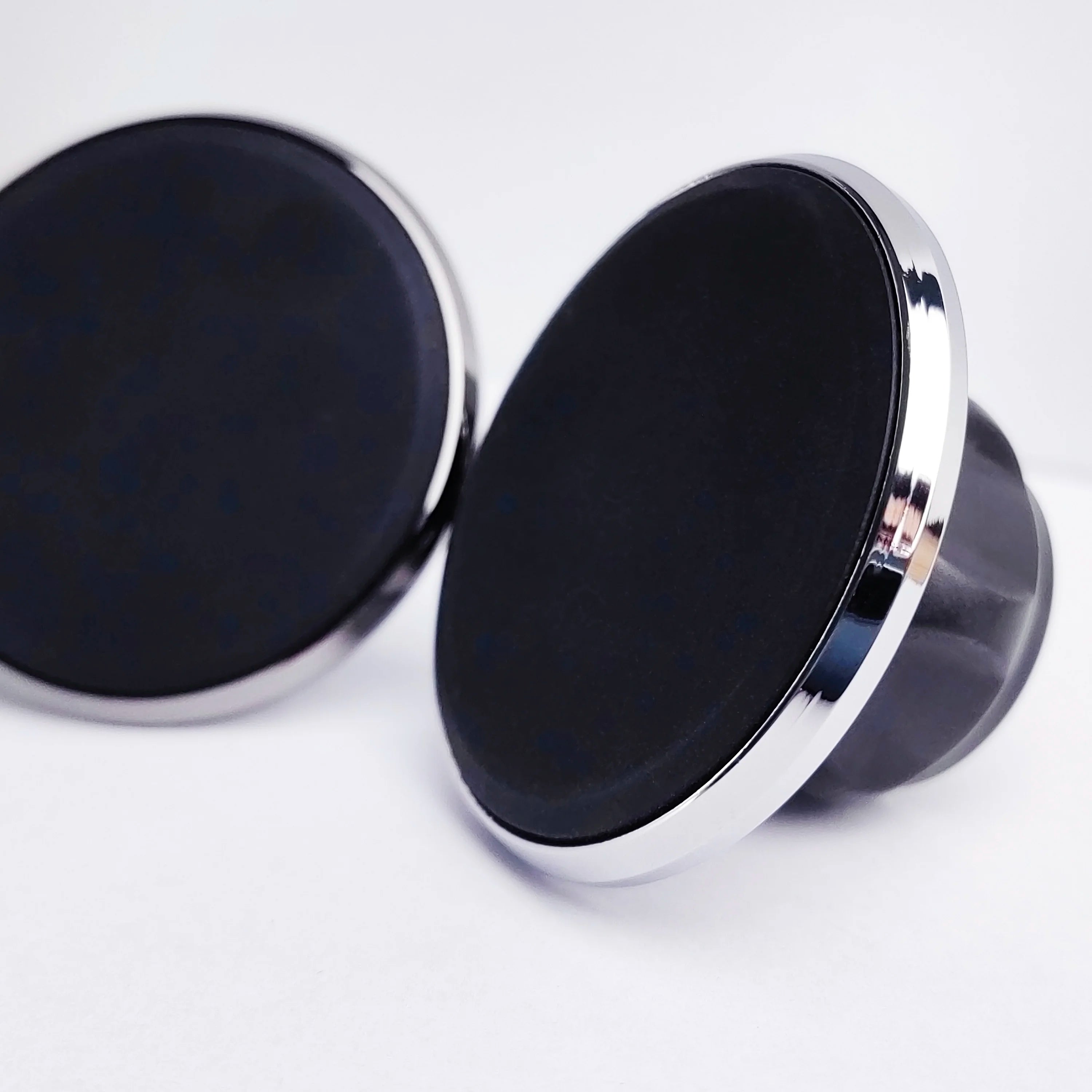 Ford Ranger T9 & Everest 2023-2024 MagSafe Wireless Charging Mount – Magnetic Car Phone Holder