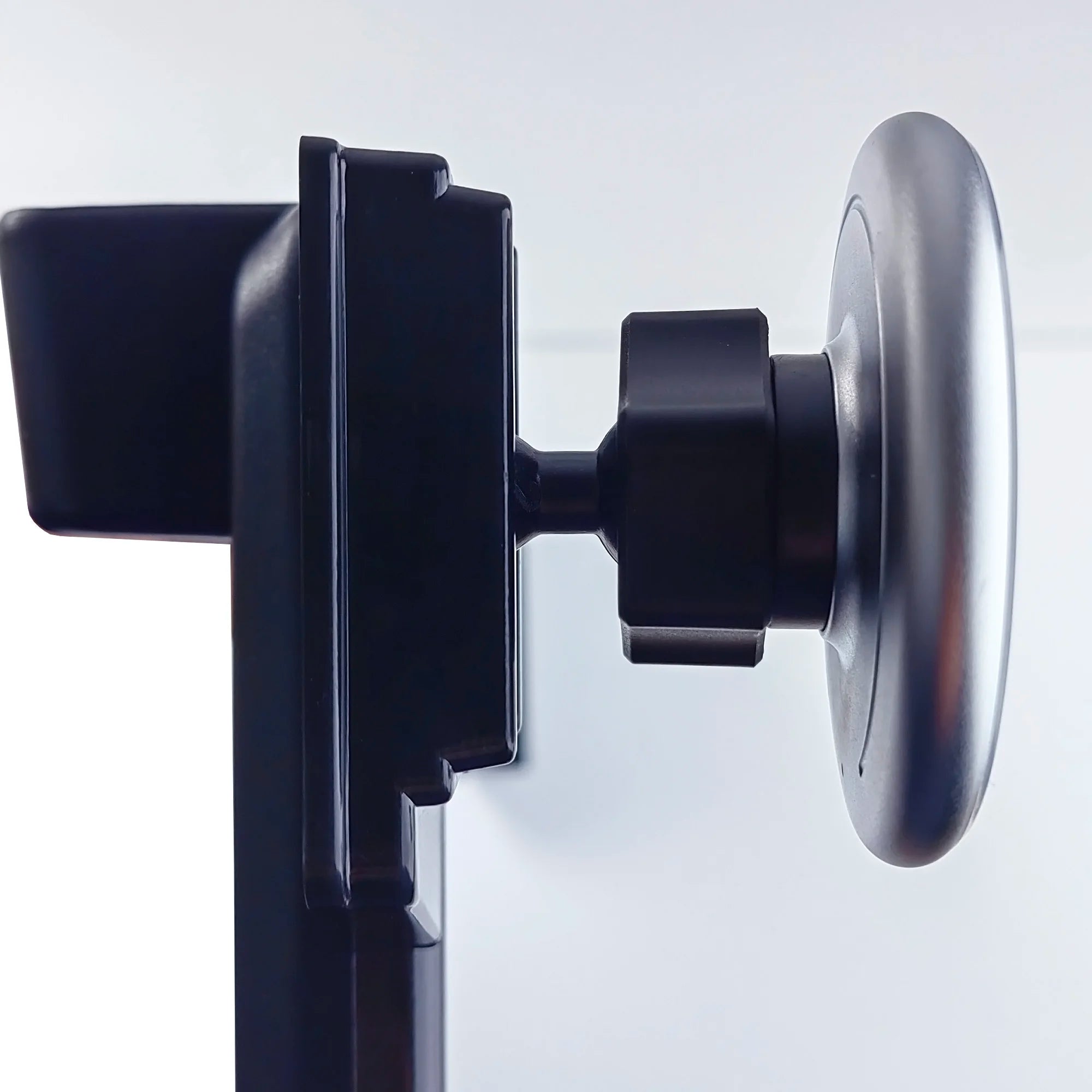 Ford Ranger T9 & Everest 2023-2024 MagSafe Wireless Charging Mount – Magnetic Car Phone Holder