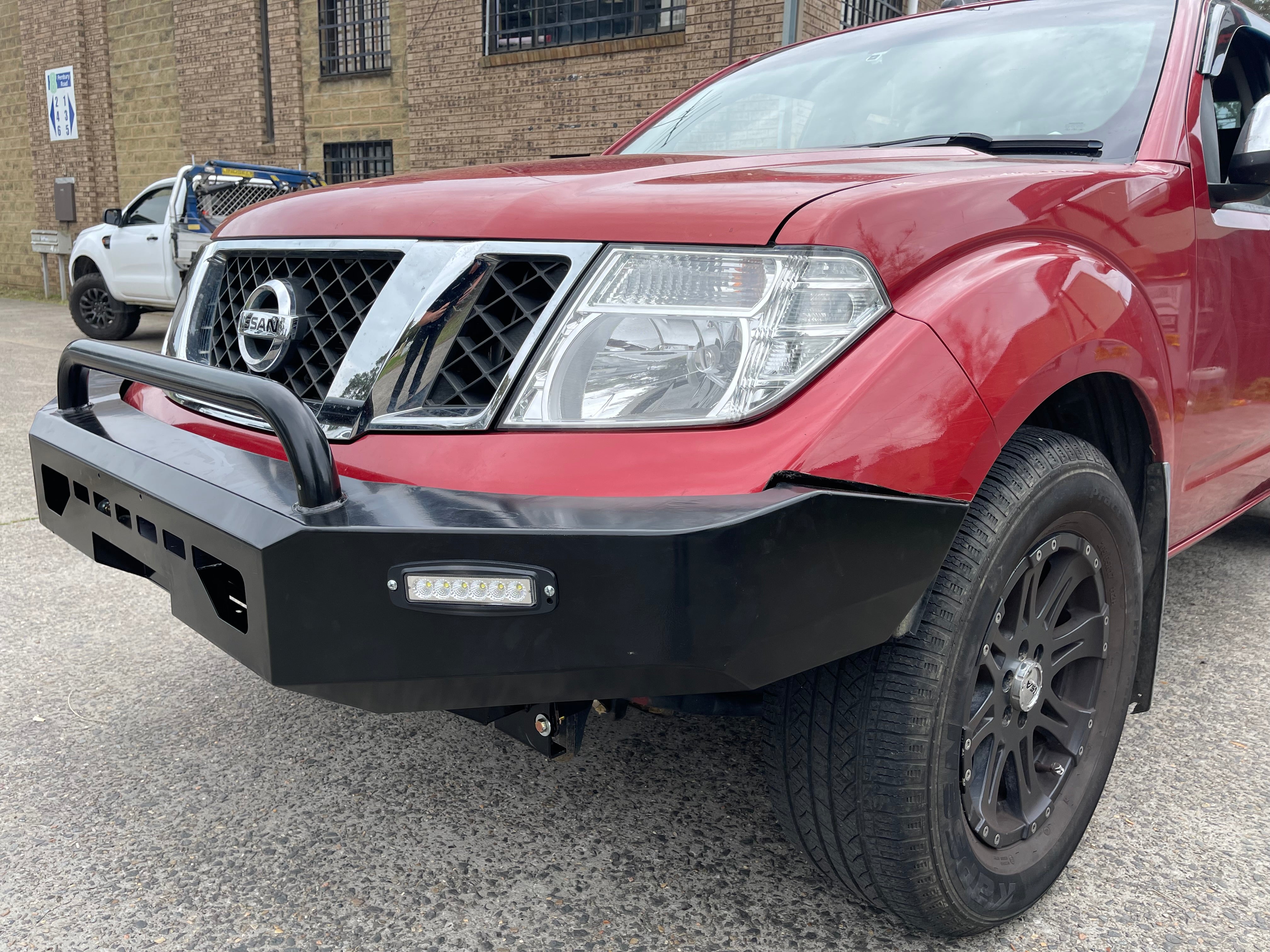 Single Loop Bull Bar & Skid Plate Set Suitable For Nissan Navara D40 2006-2011