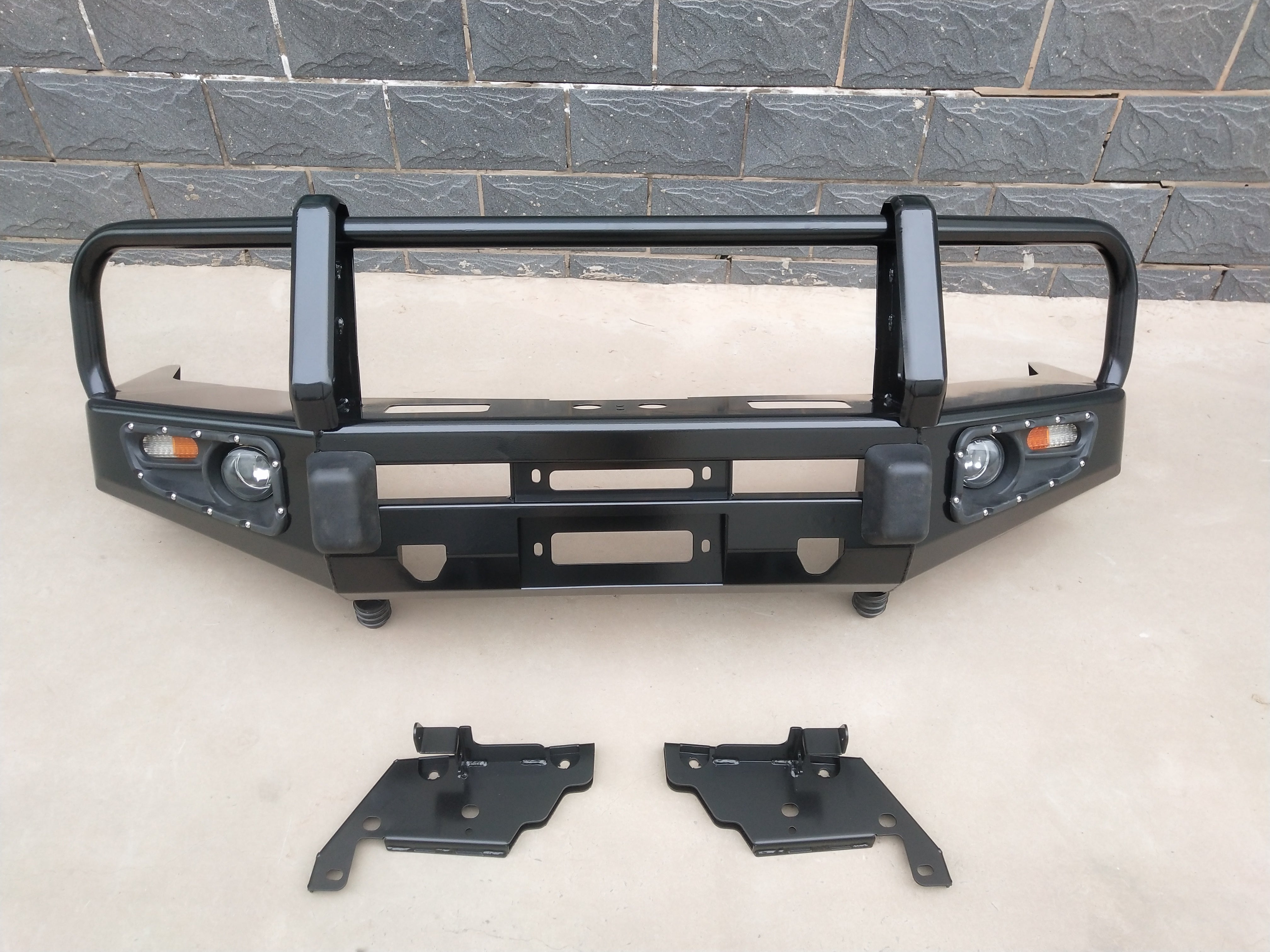 3 Loop Bull Bar and Skid Plate Set Suitable for Nissan Patrol Y61 2000-2004
