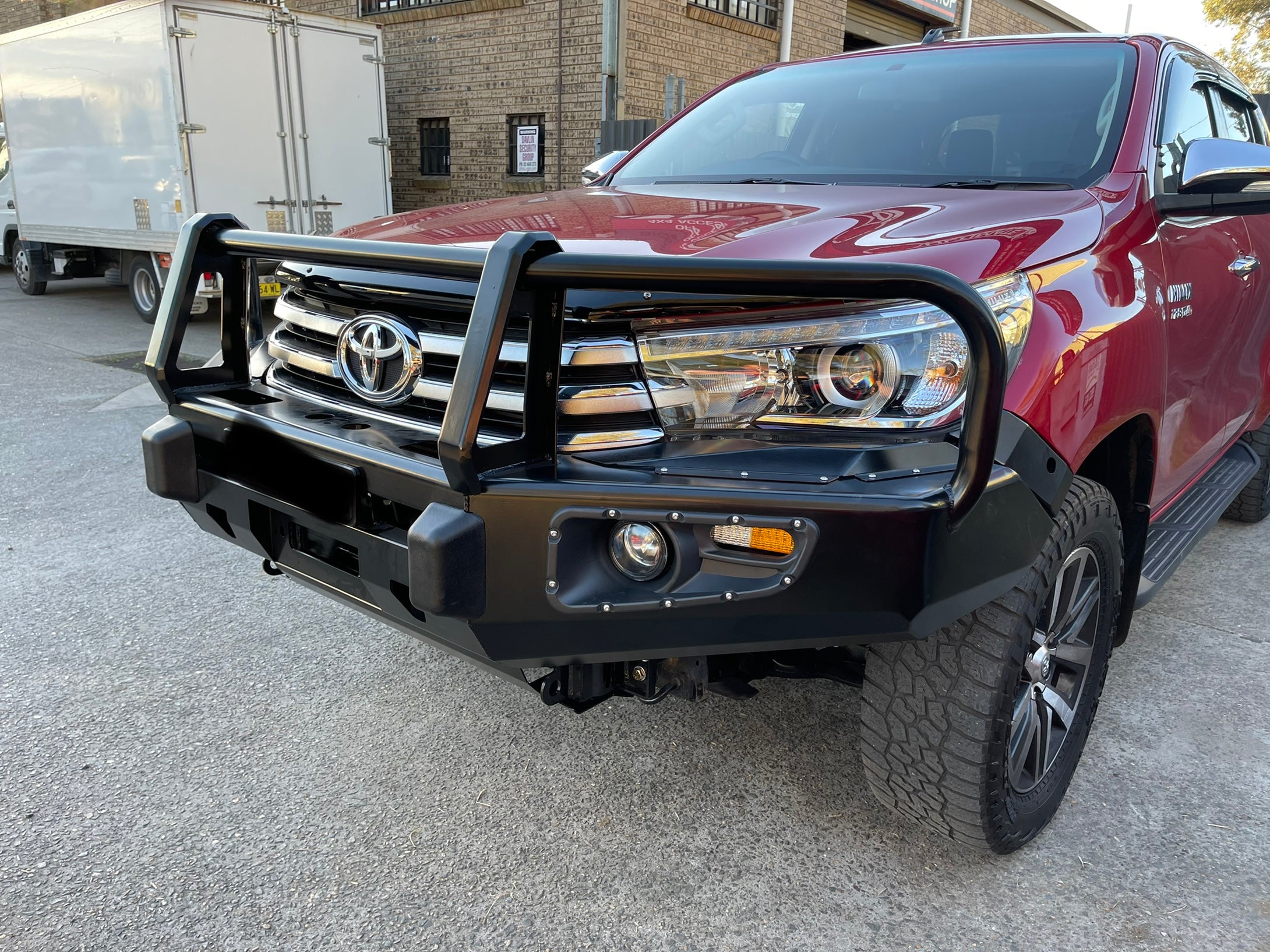 Front 3 Loop Bull Bar & Skid Plate Set Assembly Suitable For Toyota Hilux N80 2015-2018