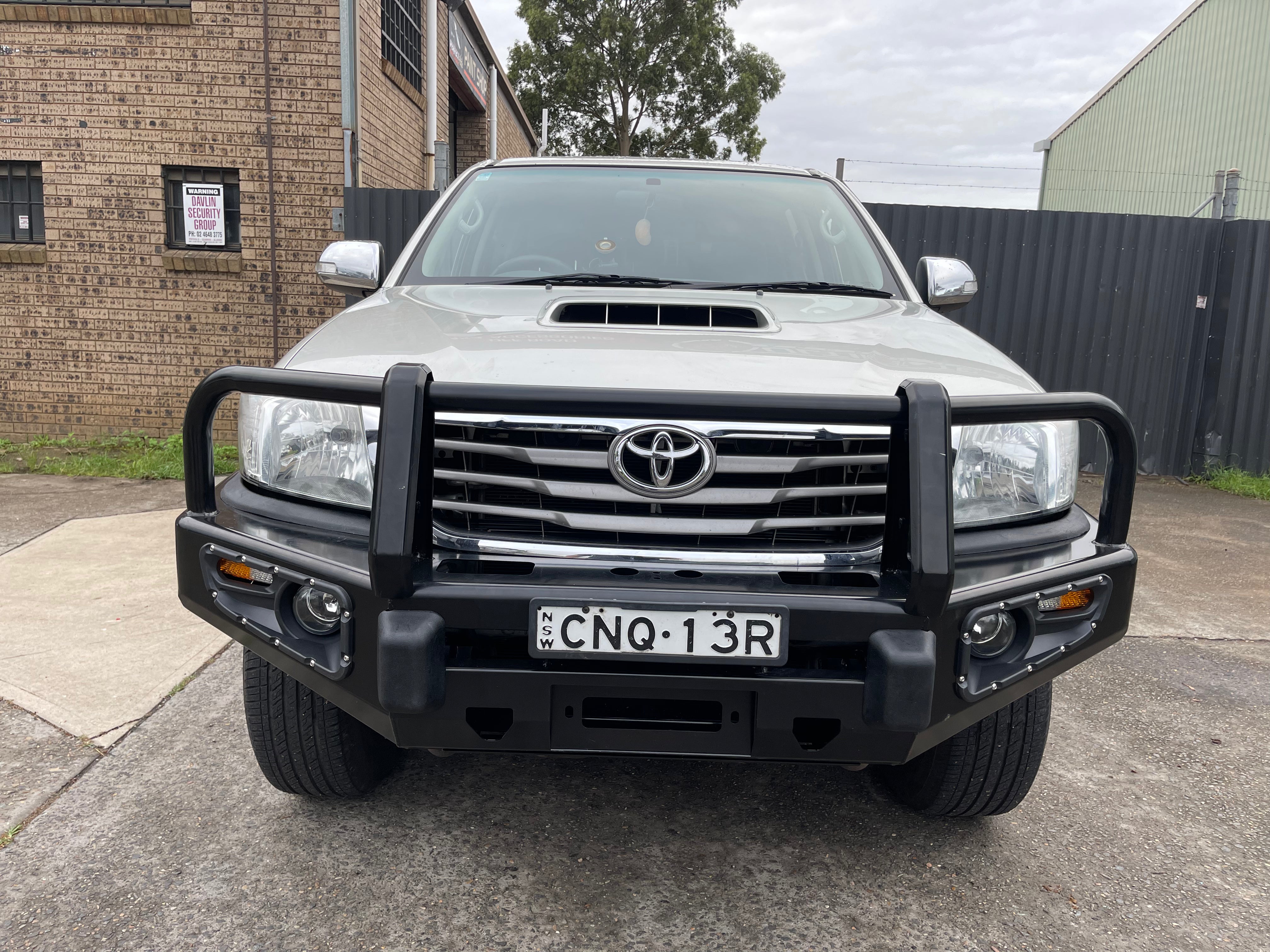 3 Loop Bull Bar and Skid Plate Set Suitable for Toyota Hilux N70 Vigo 2012-2015