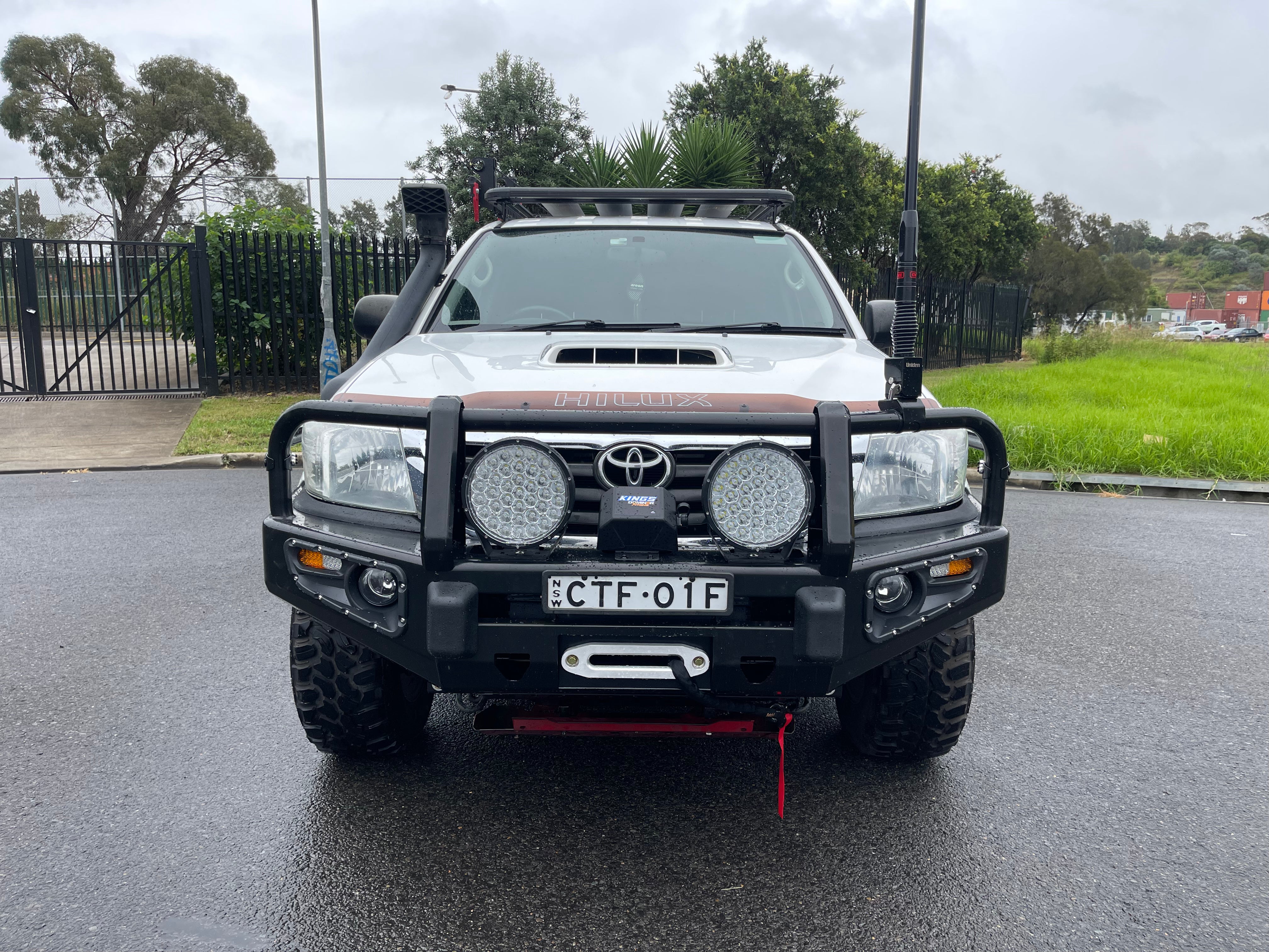 3 Loop Bull Bar and Skid Plate Set Suitable for Toyota Hilux N70 Vigo 2012-2015