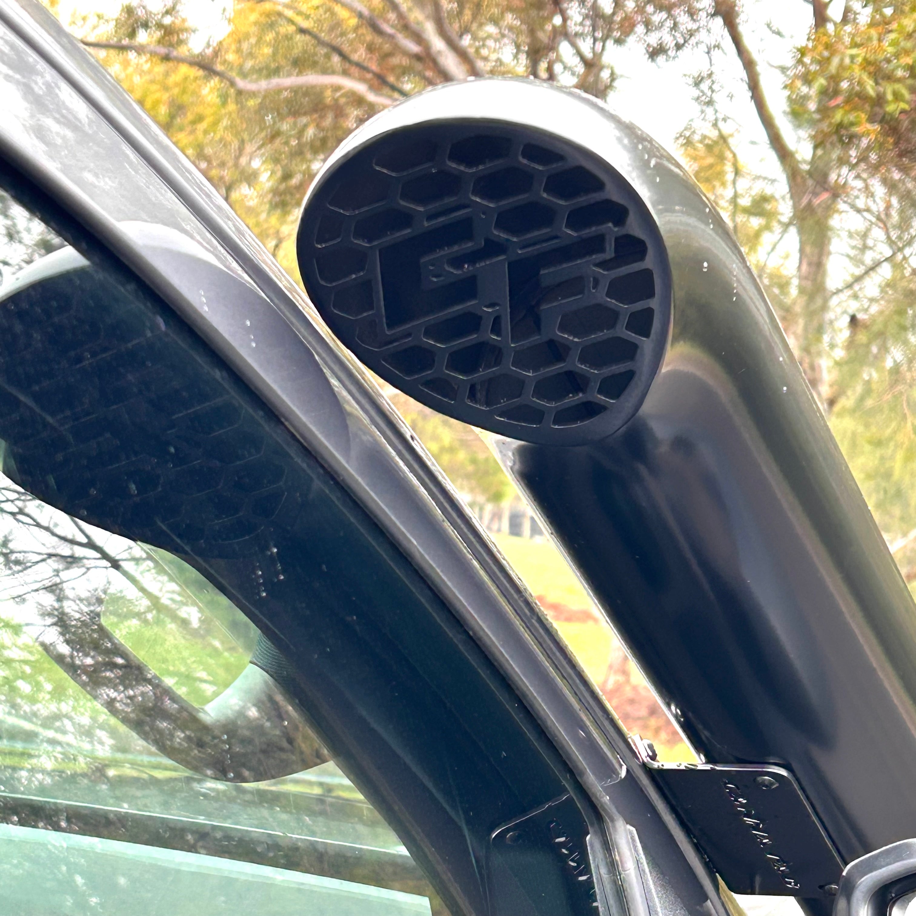 Volkswagen Amarok 2024+ Stainless Snorkel Short Entry