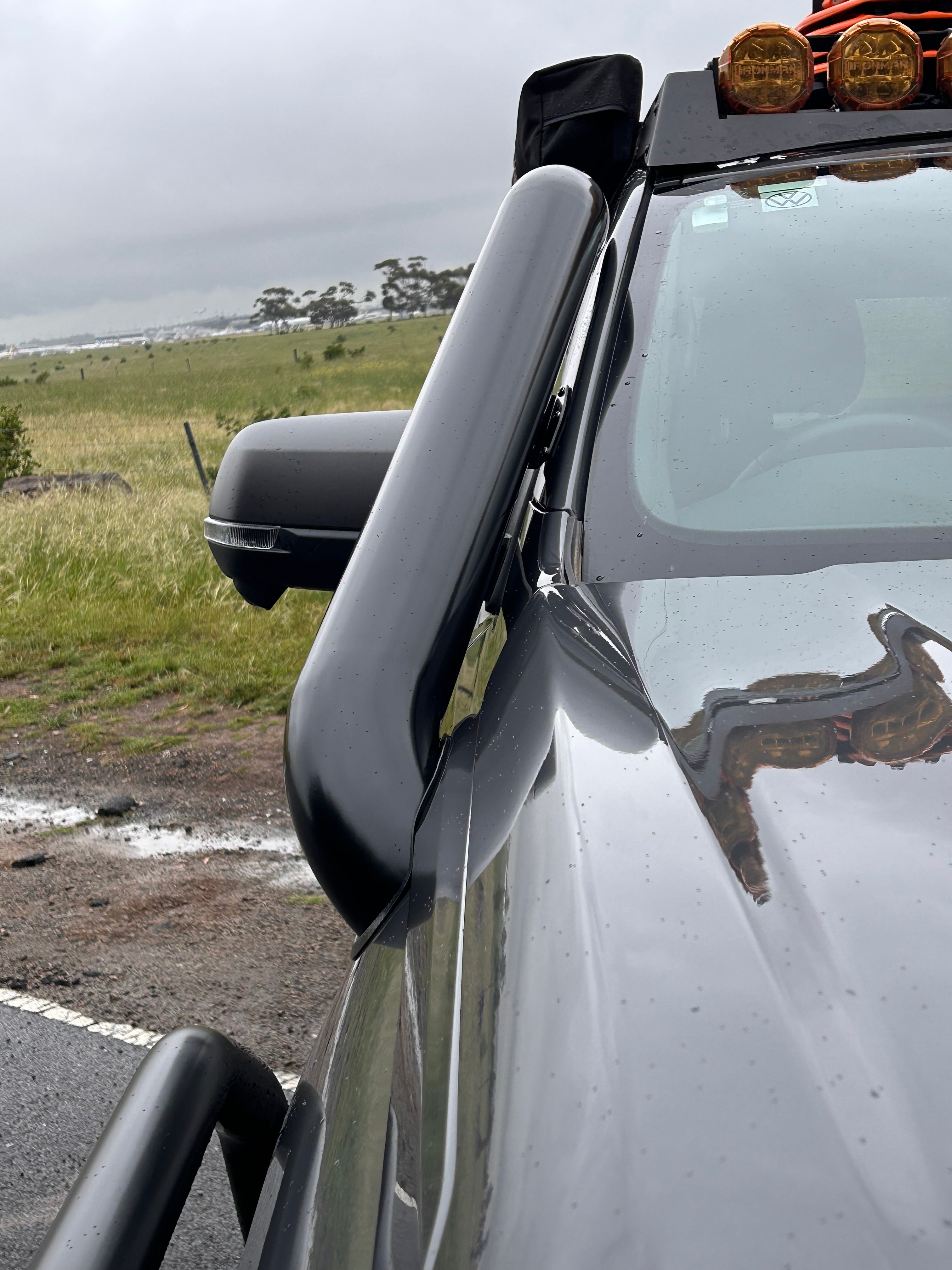 Volkswagen Amarok 2024+ Stainless Snorkel Short Entry