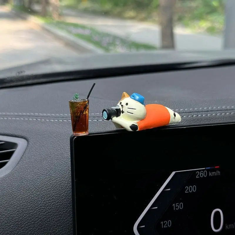 Cute Healing Kitten Dashboard Ornaments – Resin Cat Figures for Car Interior Decor & Accessories