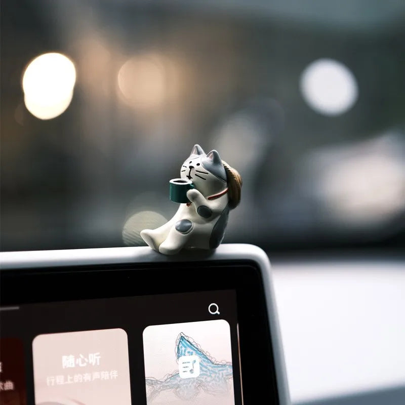 Cute Healing Kitten Dashboard Ornaments – Resin Cat Figures for Car Interior Decor & Accessories