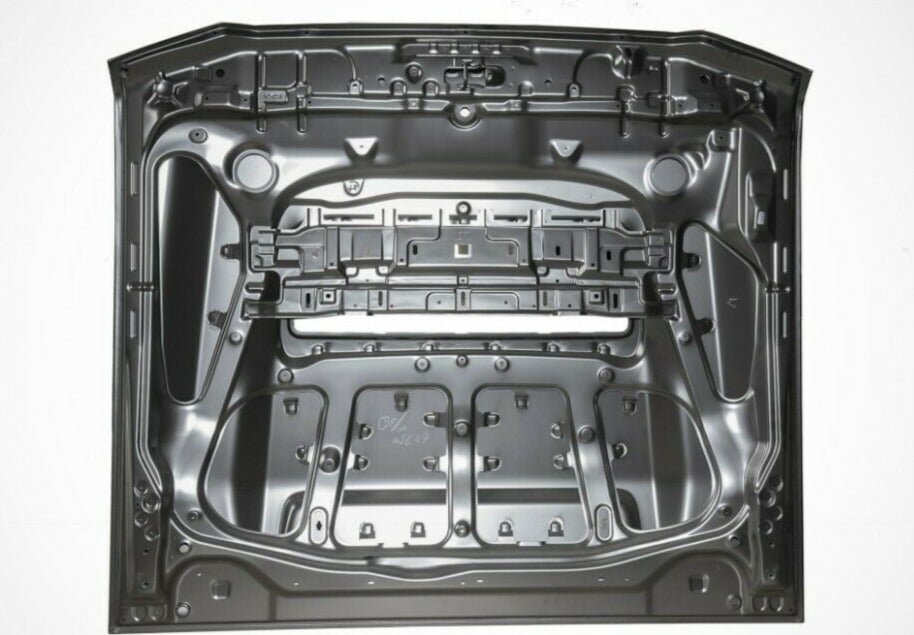 Front Hood Panel Bonnet With Scoop insert Trim Suitable For Toyota Land Cruiser VDJ70 Series  2016-2024