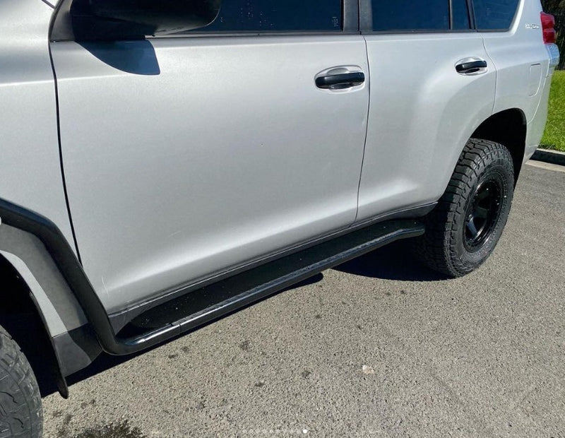 Side Steps with Brush Suitable For Toyota Landcruiser 150 series 2009+