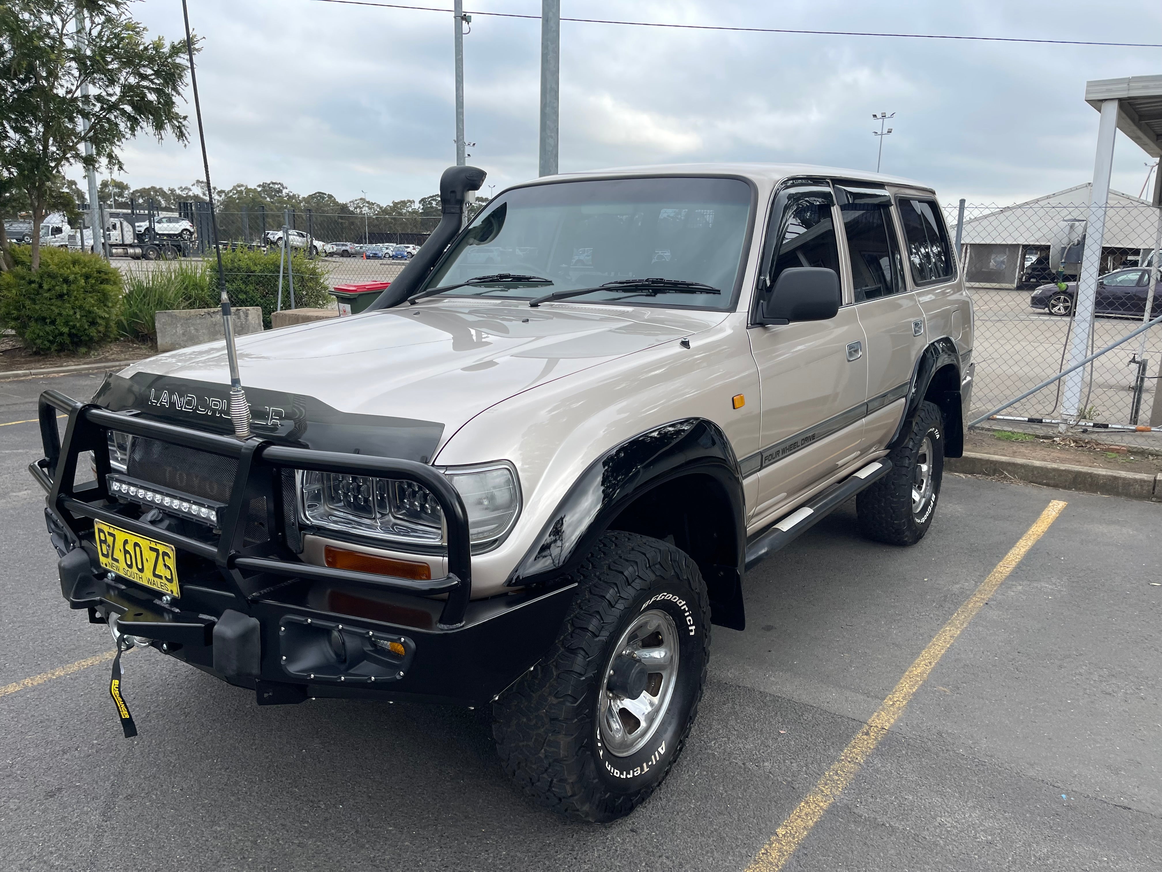 3 Loop Bull Bar & Skid Plate Set Assembly Suitable for Toyota Land Cruiser 80 Series