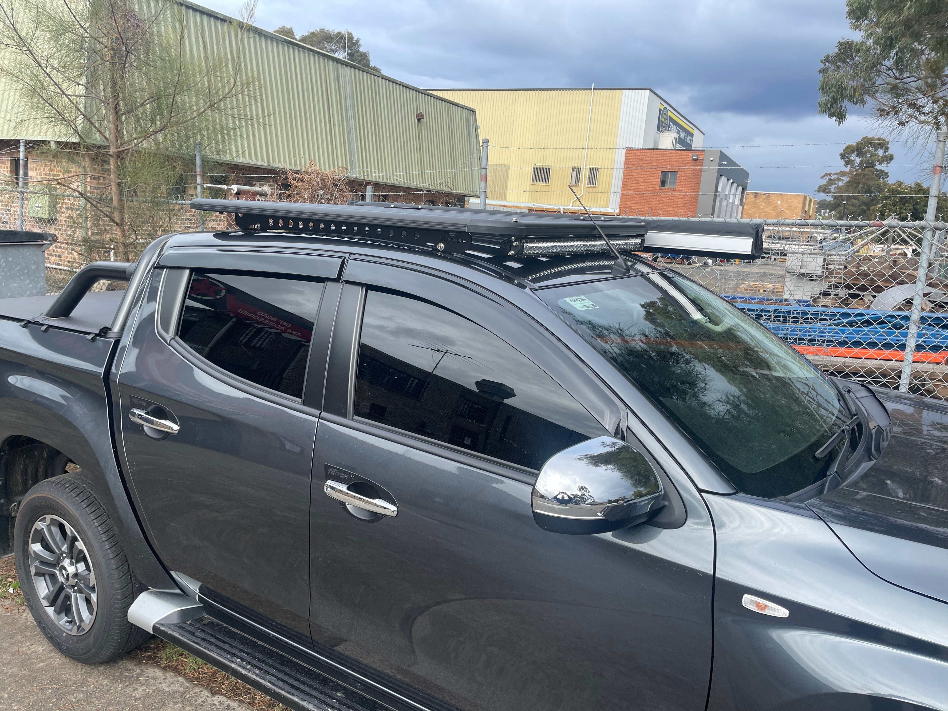 Roof Rack Mount Bracket Ultimate Adventure Aluminium Flat Platform Suitable For Mitsubishi Triton MN Dual Cab